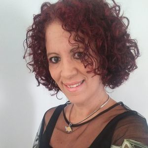 Meet your Posher, Ivette